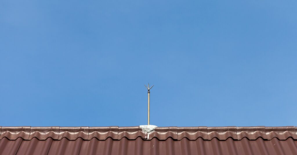 orage installation électrique maison protégée contre les surtensions
